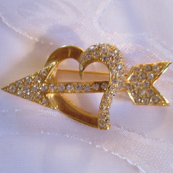 GOLD CRYSTAL RHINESTONE HEART/ARROW BROOCH - Picture 3 of 7